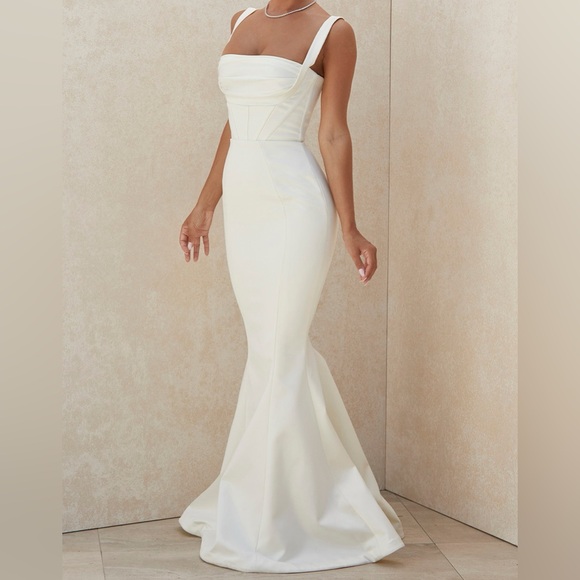 House of CB Francoise Dress *NWT* - Picture 5 of 11